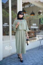ست سه‌تکه زنانه مدل آزیتا شامل کت، تاپ و دامن